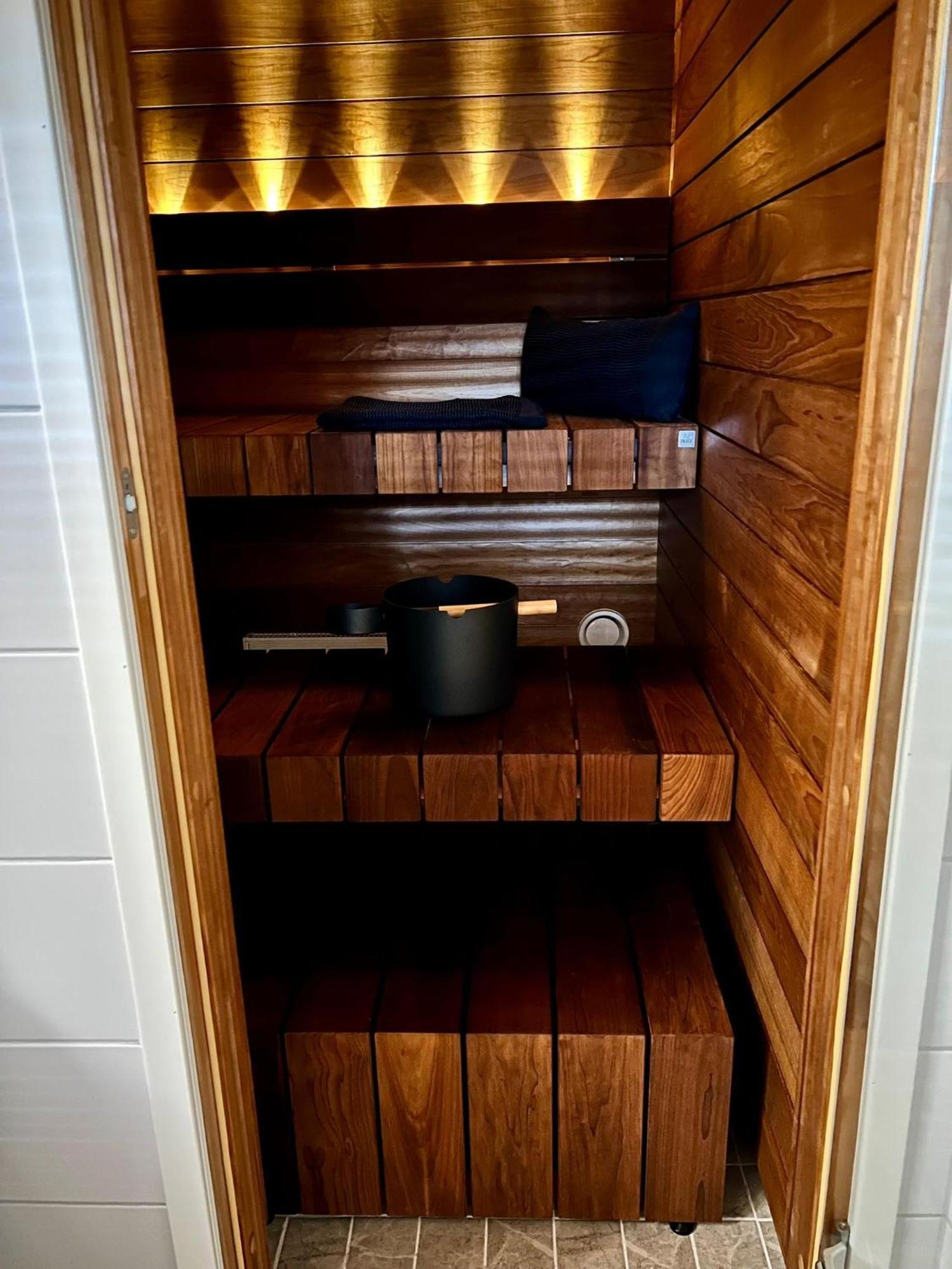Lovely Apr With Sauna At The Best Area Of Oulu Exterior photo